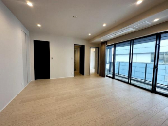 �@�o���R�j�[�t���̖��邢�m���B���̌����S�n�悢�B