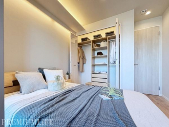 �@���[�ʖL�x�ȃN���[�[�b�g�B�ו�������������[�ł���̂ŁA�������X�b�L���Ƃ����p�����������Ƃ��ł������ł��B 