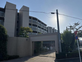 @}sYEOHnWfXEc}sY̋}VB