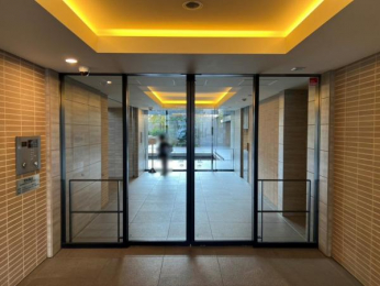 @GgXɂ̓I[gbNݒuĂAKZ[X⊩UȂǁAK҂VbgAEgB 