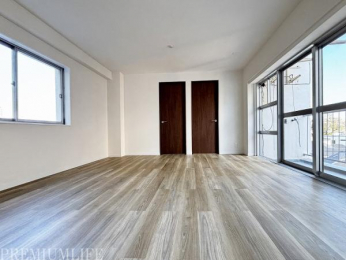 �@�Ƌ�̔z�u�����₷���A�������Ƃ�����ԁB