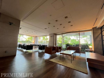 @CiYpXy[XBMĂqlłłB