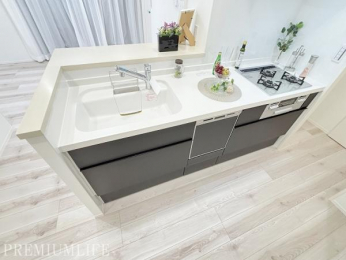 �@�H��@�t�̃V�X�e���L�b�`���ɐV�K�����ς݁B���K�ɒ������ł��܂��B