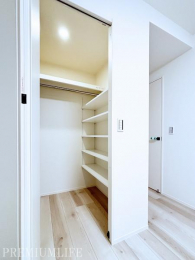 �@�ߗނ͂������A�S���t�o�b�O��X�[�c�P�[�X��������������[�ł���v�h�b�B