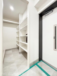 �@�������̂��閾�邢���ւɐ��܂�ς��܂����B