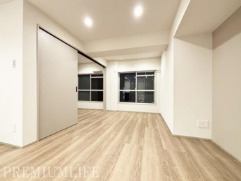 �@�ؖڒ��̃t���[�����O�ƃx�[�W���̌���ƃN���X�ŃX�b�L���Ƃ�����ۂ̃��r���O