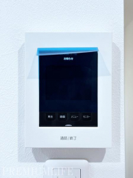 �@�h�Ə�����S�̃��j�^�[�t���C���^�[�t�H��