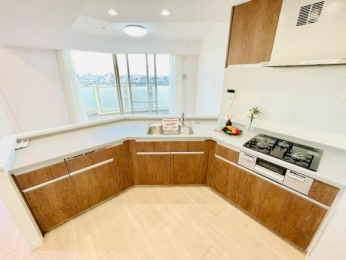 @H@EfBX|[U[E򐅊𑕔VXeLb`ɐVKς݁B