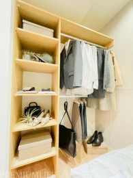 �@������ߗނ����[�ł���X�y�[�X