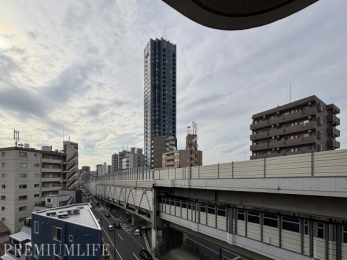 �@�o���R�j�[����̒��]�ł��B