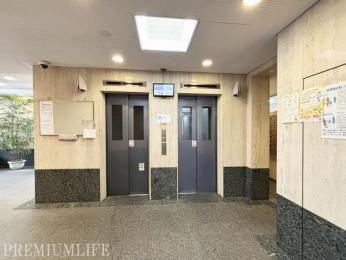 �@�h�ƃJ�����t�G���x�[�^�[�B