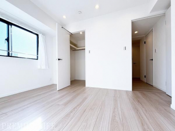 �@�e�����Ɏ��[�X�y�[�X����B������z�������A���邢�����ł��B