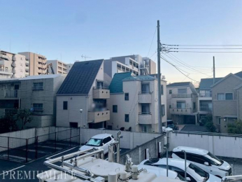 �@�o���R�j�[����̒��]�ł��B