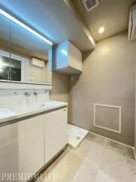 �@���������ӂ�閾�邢���ʃX�y�[�X