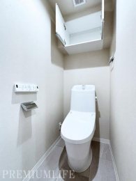 �@���������ӂ����K�ȃg�C���X�y�[�X