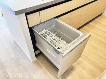 �@�H��@�t���ŉƎ����Ԃ�Z�k�A�Ƒ����Ԃ𑝂₹�܂�