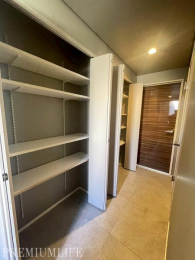 �@�g���₷�����[�݌v�ŕ�炵�ɂ�Ƃ��