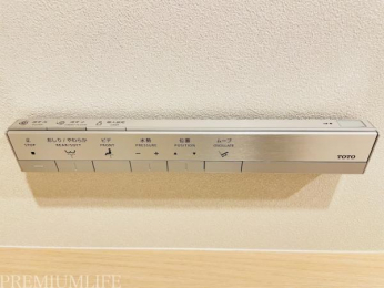 �@�E�H�V�����b�g�t���ł��ł��g�����֍��ɍ���܂��B