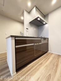 �@2�l����Œ������Ă����v�ȍL���L�b�`��