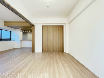 �@��e�ʎ��[������A�������X�}�[�g��