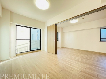 �@�o���R�j�[�A�L�b�`���ւ̓������꒼���ŕ��ʂ����ǂ�