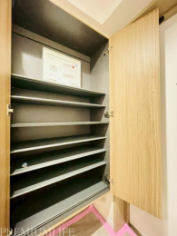 �@��e�ʂ̃V���[�Y�{�b�N�X�ł���������[�\