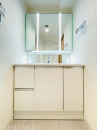 �@3�ʋ��̑傫�����ʑ���[�������ݒu��