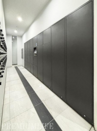 �@�s�ݎ��ł����S���ĉו����󂯎����zBOX������