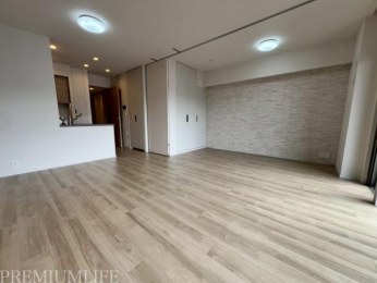 �@���r���O�ɂ����[�X�y�[�X������A�������X�}�[�g�ɕۂĂ܂��B