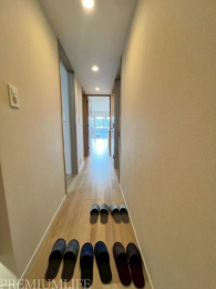 �@�L���͊e�����ւƌq�����Ă���A�����������X���[�Y�ł��B