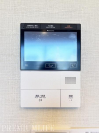 �@�y���j�^�[�t���C���^�[�z���z