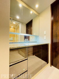 �@���[�L�x�ŃX�b�L���Еt�����ʋ��