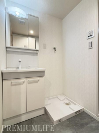 �@���������ӂ�閾�邢���ʃX�y�[�X