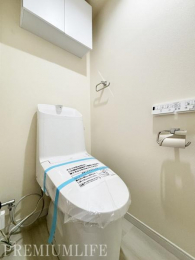 �@���������ӂ����K�ȃg�C���X�y�[�X