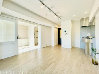 �@�Ƌ��u���Ă���Ƃ�̂��郊�r���O�ł��낰�܂��B