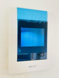 �@���S�̃��j�^�[�t���C���^�[�t�H��