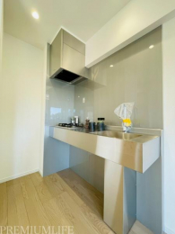 �@�����Ƃ�Ȃ��L�b�`���f�U�C����������A�֗���2���R�����t��