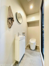 �@�������̂���g�C���R���p�N�g�Ȑ��ʑ�t��