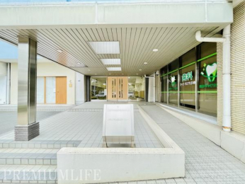 �@���������ӂ��G���g�����X���A���X�̕�炵���ʂ�܂�