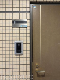 �@���j�^�[�t���C���^�[�z���ŃZ�L�����e�B�ɂ��z�������Z�܂�