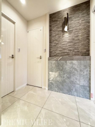 �@�㎿�Ȍ��փG���A�͗��q�ɂ��D���