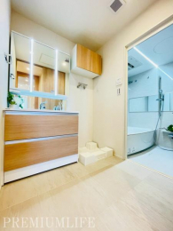 �@���[�L�x�ŃX�b�L���Еt�����ʋ��