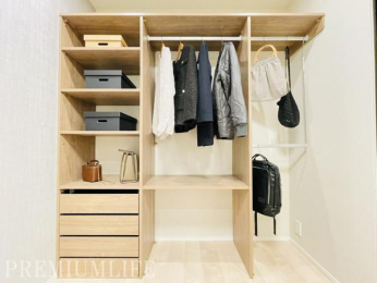 �@�N���[�[�b�g�t���ŗm�������ꂢ�ɕЕt��