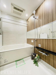 �@�o�X�^�C�����y���݂ɂȂ閾�邢����