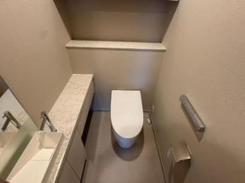 �@��􂢃X�y�[�X�t���ŉq���I�Ɏg����g�C��