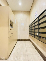 �@�s�ݎ��ł����S���ĉו����󂯎����zBOX������