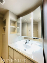 �@���[�L�x�ŃX�b�L���Еt�����ʋ��