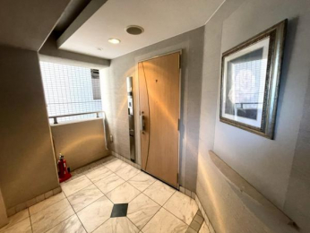 �@���֐���L���A��������v���C�x�[�g�X�y�[�X���m�ۂ���Ă��܂��B