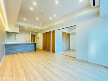 �@�Ζʎ��L�b�`���ŋ�Ԃ��L���g����d�l