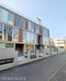 �@�ՐÂȏZ��X�ɘȂރf�U�C�i�[�Y�}���V�����B